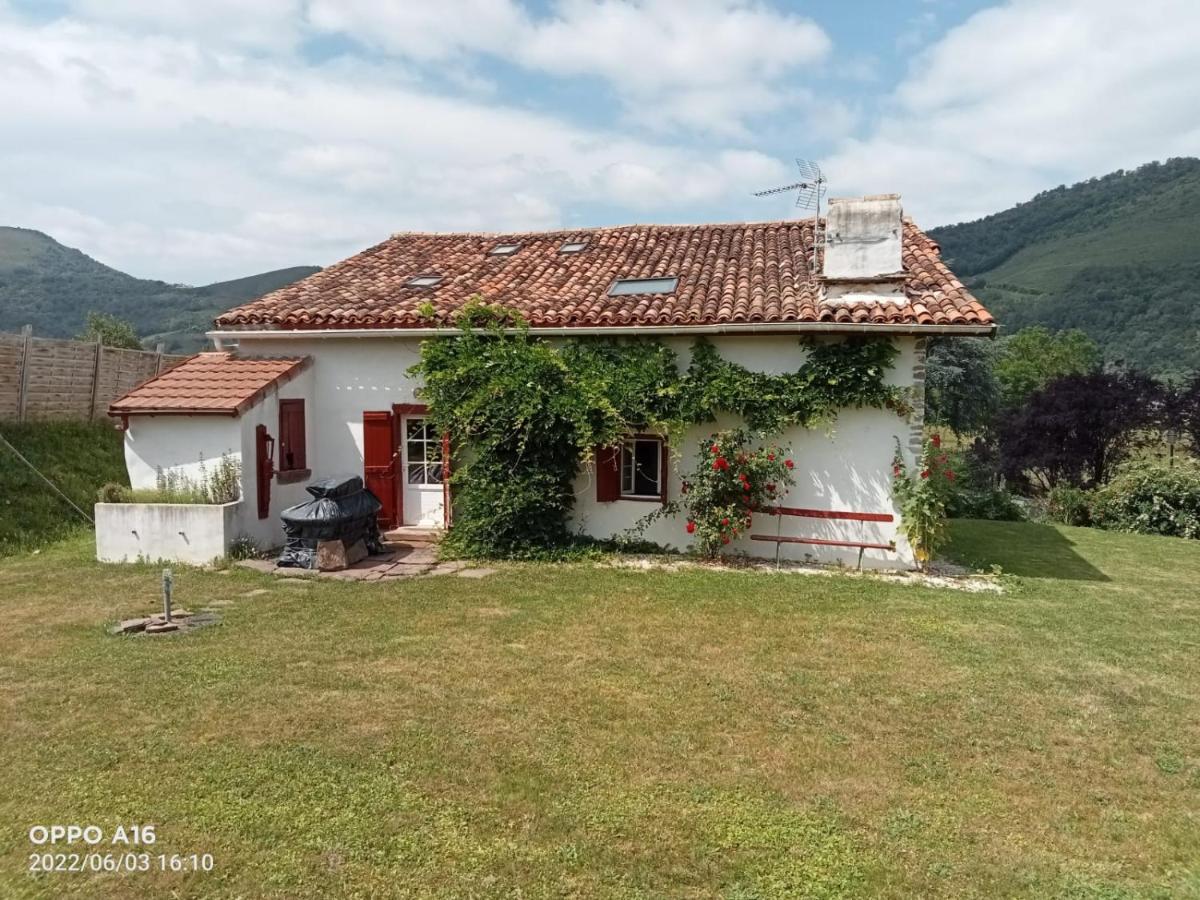 Uhaldia Vila Ascarat Exterior foto